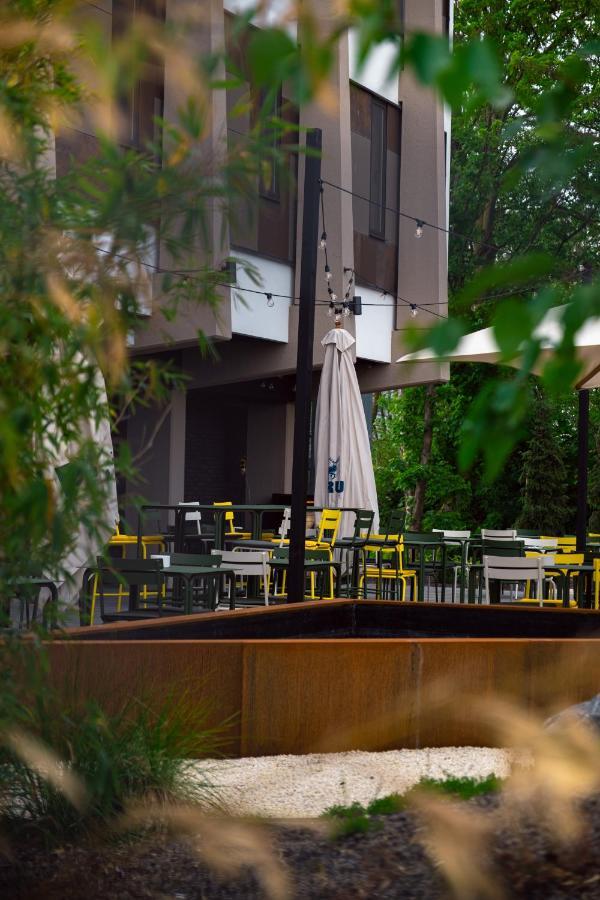 Mah Hotel Saint-Ghislain Ngoại thất bức ảnh